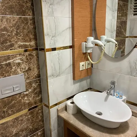 Hotell Derin Antalya
