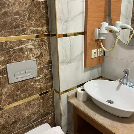 Hotell Derin Antalya