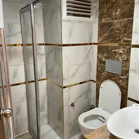 Derin Hotell Antalya
