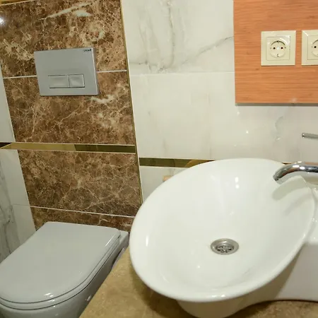 Otel Derin