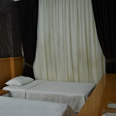 Derin Otel