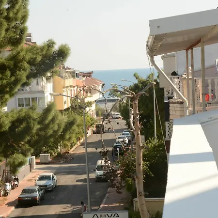 Hotell Derin 3*